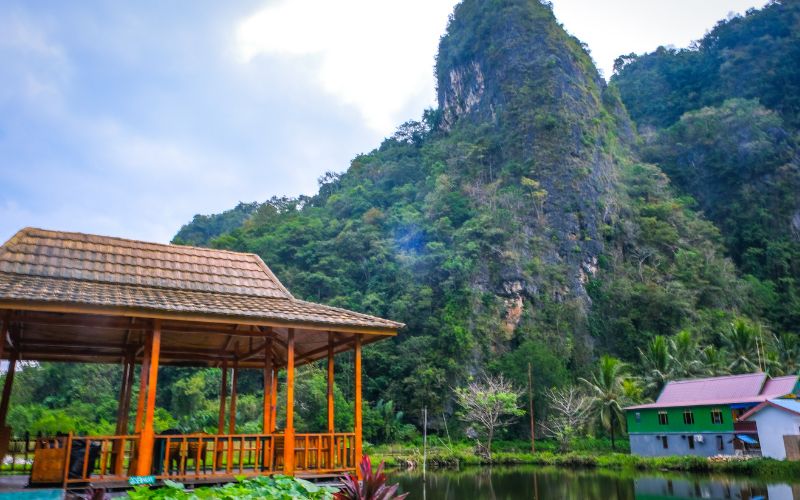 3 DAYS 2 NIGHTS MAKASSAR - TORAJA TOUR
