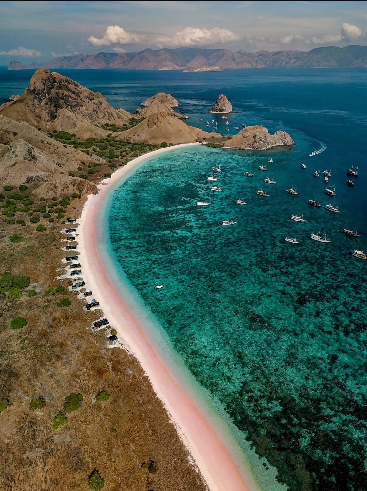4 DAYS 3 NIGHTS EXPLORING LABUAN BAJO
