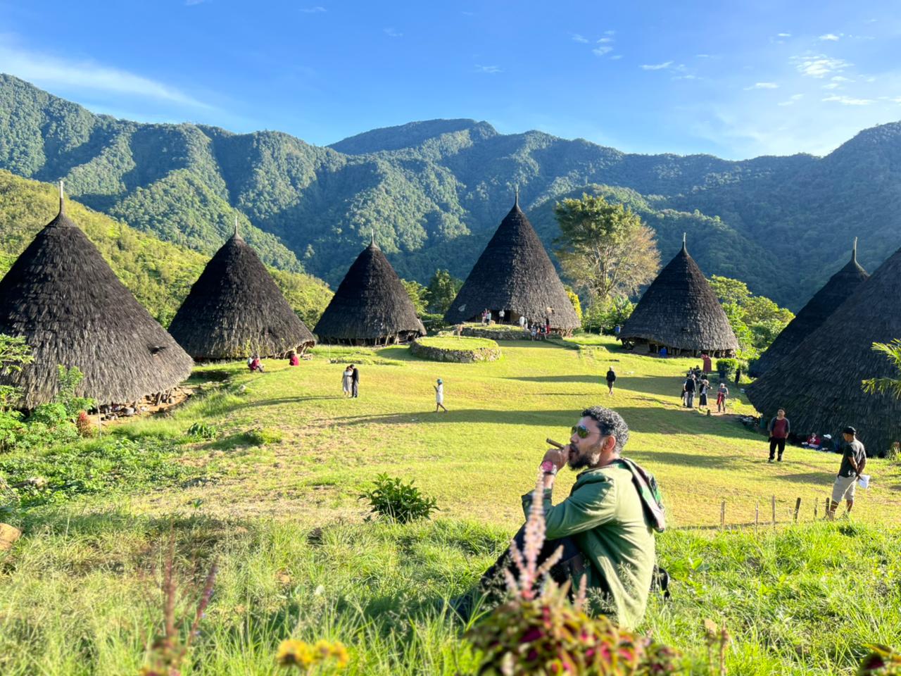 5 DAYS 4 NIGHTS ISLAND HOPING & WAEREBO ADVENTURE