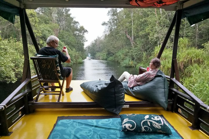 4 DAYS 3 NIGHTS BORNEO ORANG UTAN HOUSEBOAT TOUR