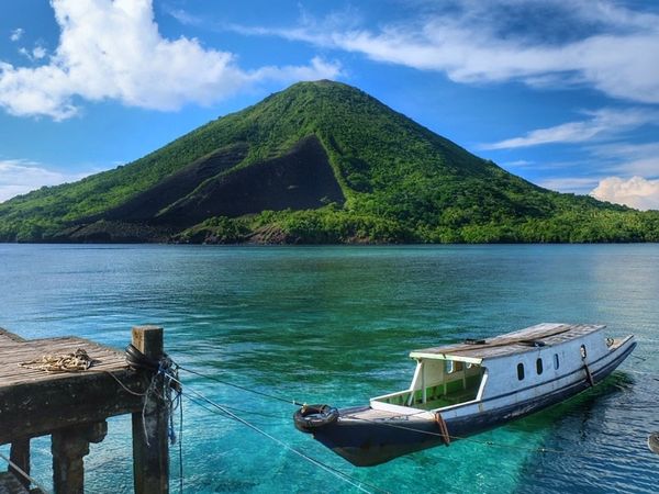 6 DAYS 5 NIGHTS AMBON BANDA ISLAND HISTORICA, HERITAGE AND MARINE LIFE