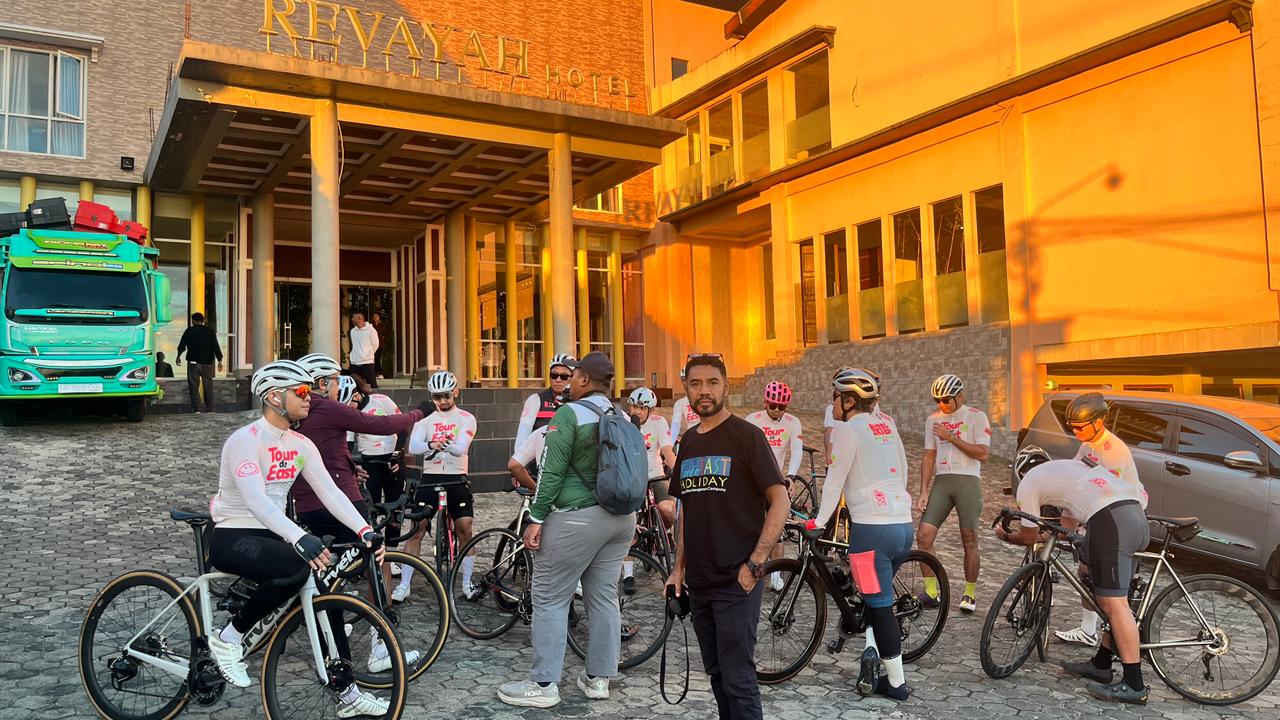Cycling Enthusiast From Ruteng to Labuan Bajo, Flores Island